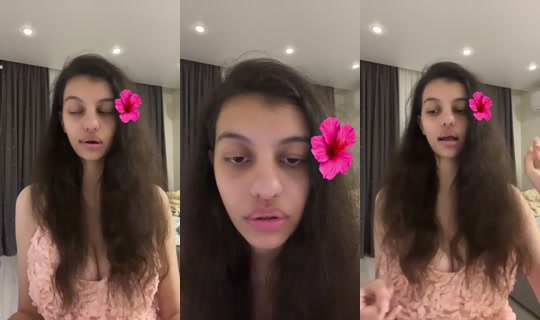 1054770492's Live Session — Oct 18, 2026, 12:45 AM