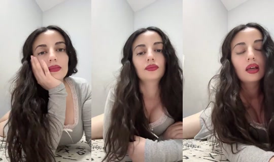 1076918111's Live Session — Sep 22, 2026, 8:52 PM