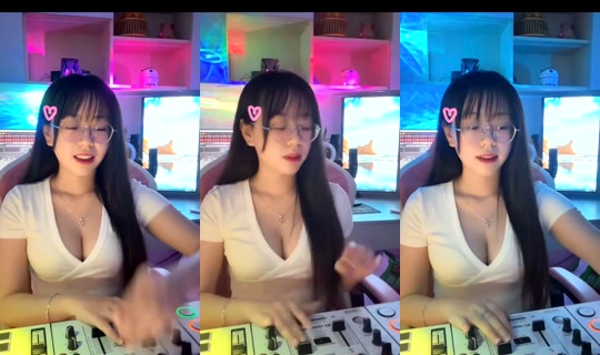 1080623385's Live Session — Jul 22, 2026, 4:55 AM