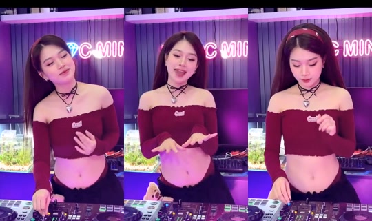 1080623385's Live Session — Jul 26, 2026, 4:04 AM