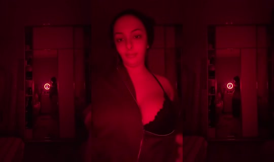 1102396188's Live Session — Oct 24, 2026, 11:59 PM