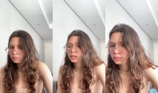 AbrilFlower's Live Session — Aug 19, 2026, 6:10 PM