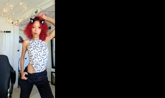 Az_misslulu's Live Session — Jul 24, 2026, 7:53 PM