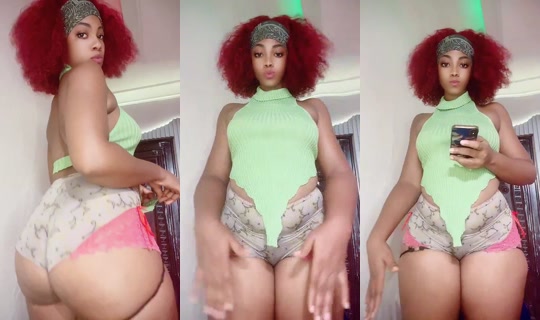 Baddie.lizze's Live Session — Jul 27, 2026, 4:02 AM