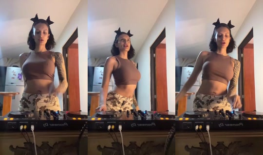 Badikittyf's Live Session — Jul 30, 2026, 11:41 PM