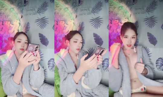 Bexinh08122k's Live Session — Oct 24, 2026, 10:44 AM