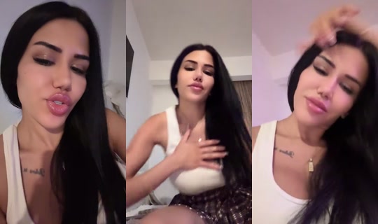 Burcu_34's Live Session — Jul 29, 2026, 9:45 PM