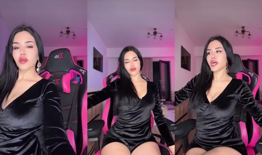 Burcu_34's Live Session — Oct 17, 2026, 8:59 PM