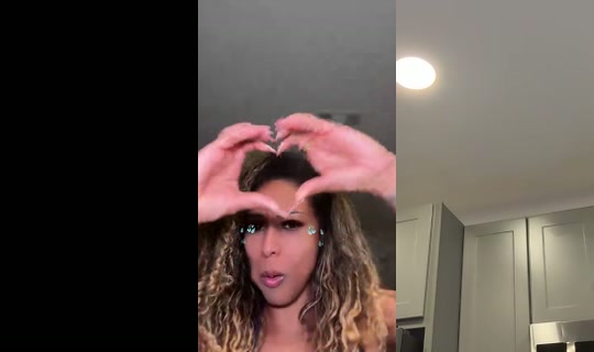 Chellychel's Live Session — Aug 4, 2026, 3:23 AM