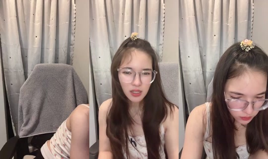 Cherry2803's Live Session — Oct 23, 2026, 12:29 AM