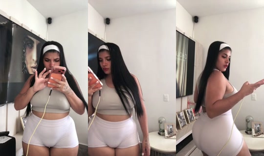 Danii_24's Live Session — Sep 3, 2026, 4:18 PM