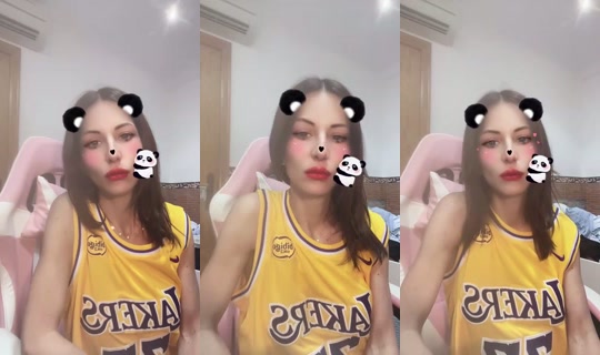 DulceC's Live Session — Jul 9, 2026, 12:12 AM