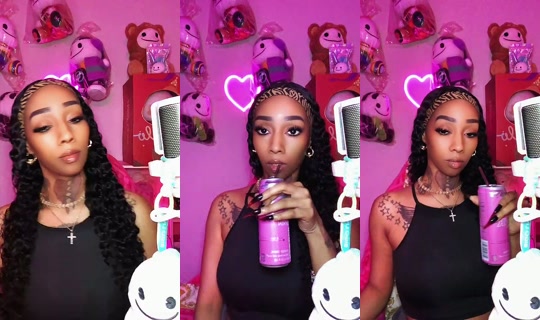 Famousrapchic's Live Session — Oct 22, 2026, 3:44 AM