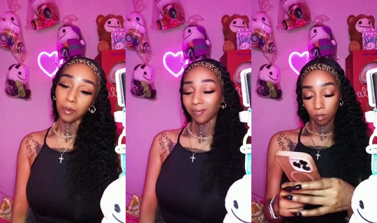 Famousrapchic's Live Session — Oct 22, 2026, 9:19 AM