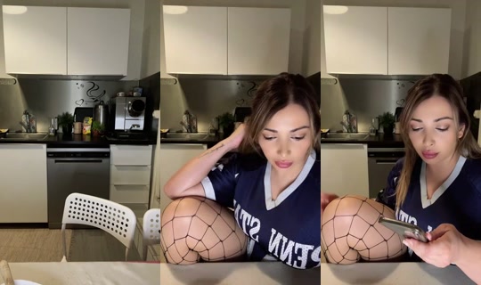Inescatarinalove's Live Session — Jul 22, 2026, 6:48 PM