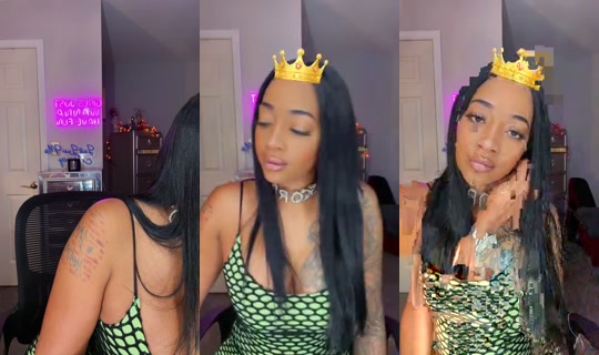 JennTrilly's Live Session — Oct 25, 2026, 2:02 AM