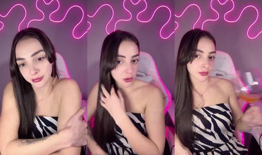 Larissamab's Live Session — Jul 26, 2026, 3:21 AM