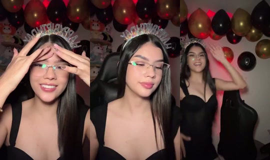 Maria_000's Live Session — Aug 9, 2026, 4:31 AM