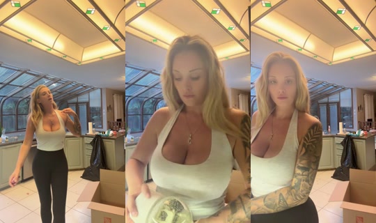Miss_jade's Live Session — Aug 23, 2026, 11:57 PM