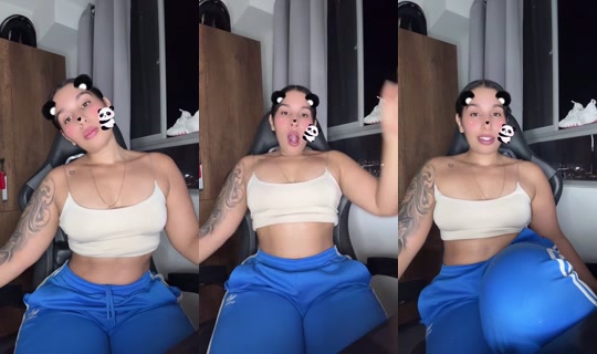 Molycita's Live Session — Aug 6, 2026, 1:48 AM