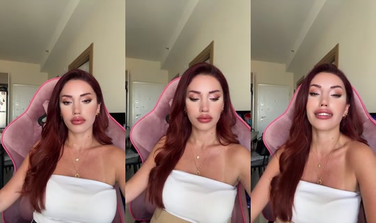 MoonQueenn's Live Session — Jul 28, 2026, 8:52 AM