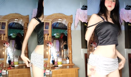 Myat_thiri_ko's Live Session — Jul 26, 2026, 4:53 PM