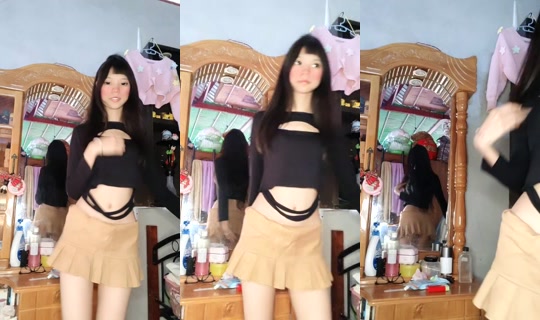 Myat_thiri_ko's Live Session — Jul 27, 2026, 8:24 AM