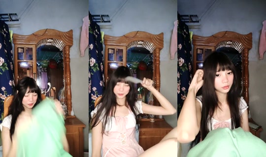 Myat_thiri_ko's Live Session — Sep 6, 2026, 7:25 PM