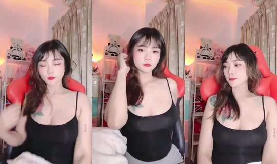 Ninaa9889's Live Session — Aug 11, 2026, 6:31 PM