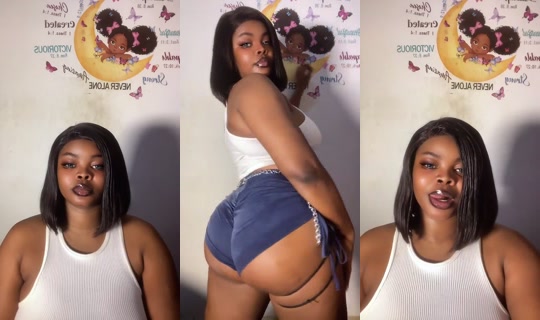 Prettykitty_12's Live Session — Sep 8, 2026, 4:14 AM