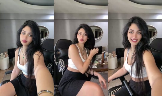 QueenSisi777's Live Session — Jul 27, 2026, 12:47 PM