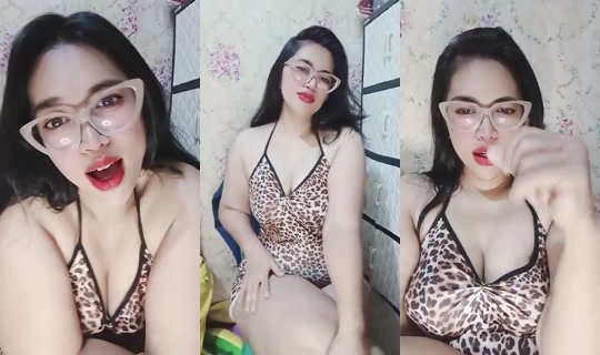 RachelSweet's Live Session — Oct 23, 2026, 10:04 PM
