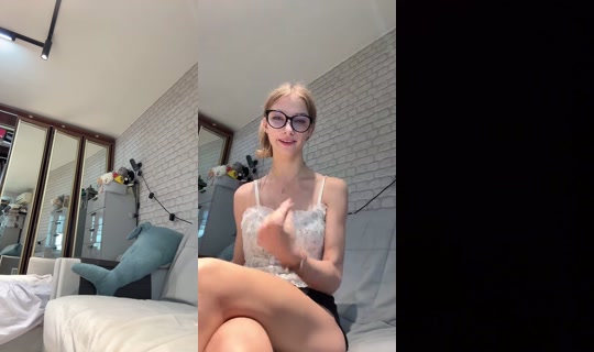 Ria_Mari's Live Session — Sep 5, 2026, 10:33 AM