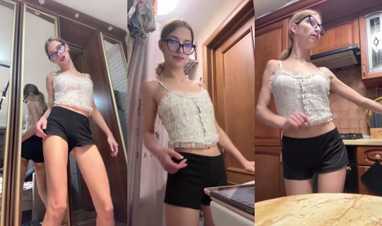 Ria_Mari's Live Session — Sep 6, 2026, 8:02 PM