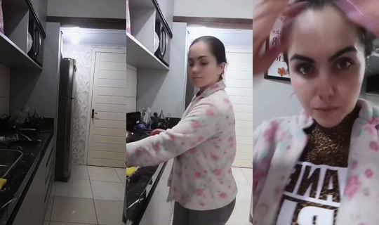 SNA.lizz's Live Session — Jul 30, 2026, 11:49 PM