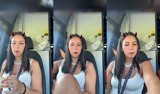 SarettaVDV's Live Session — Jul 28, 2026, 12:22 PM