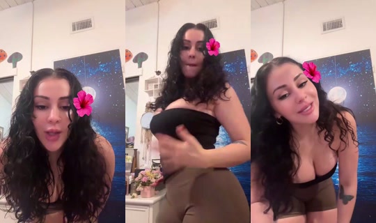 Tatumichellee_'s Live Session — Aug 2, 2026, 11:18 PM