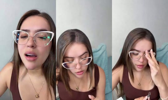 Tifannylive's Live Session — Oct 20, 2026, 9:19 PM