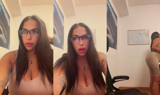 ValentinaRed's Live Session — Sep 4, 2026, 10:08 PM