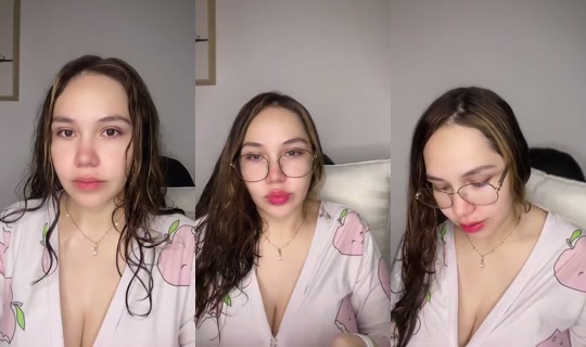 Valeriamt1031's Live Session — Jul 28, 2026, 8:45 AM