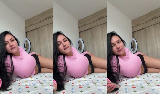 chica14's Live Session — Jul 27, 2026, 5:05 PM