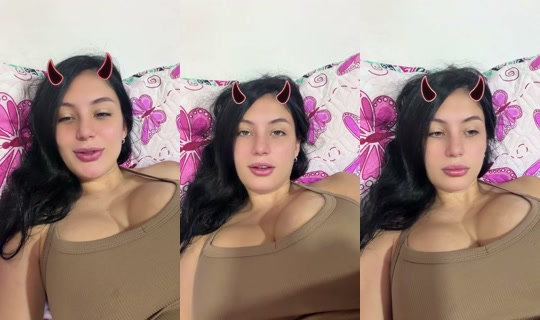 chica14's Live Session — Oct 24, 2026, 3:08 PM