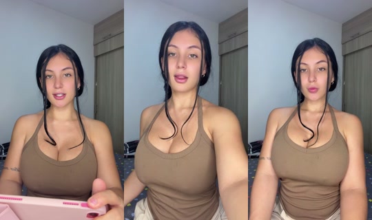 chica14's Live Session — Oct 24, 2026, 11:24 PM