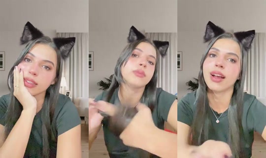 coralinemaromba's Live Session — Oct 21, 2026, 8:58 PM
