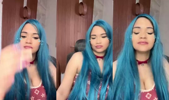 cybercosplayer1's Live Session — Aug 4, 2026, 5:57 PM