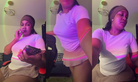 ella_h's Live Session — Oct 24, 2026, 9:37 PM