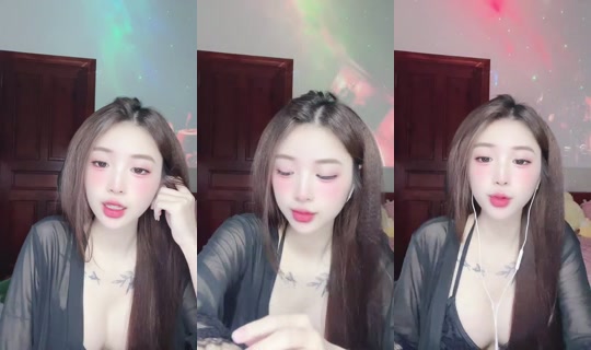 emquyen1808's Live Session — Jul 16, 2026, 9:44 AM