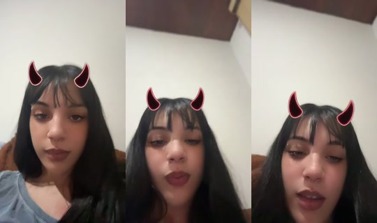 foxhayy's Live Session — Aug 24, 2026, 1:49 AM