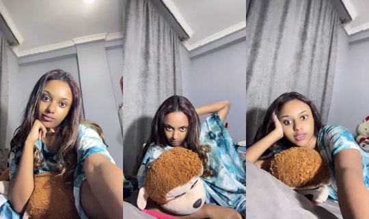 honey_bunny1.'s Live Session — Oct 18, 2026, 5:14 PM