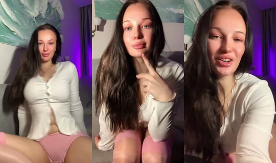 hottiepolli's Live Session — Oct 30, 2026, 4:54 AM